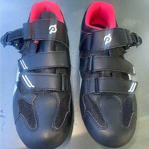 Peloton Unisex Biking Shoes Size Men’s 7 Women’s 8.5